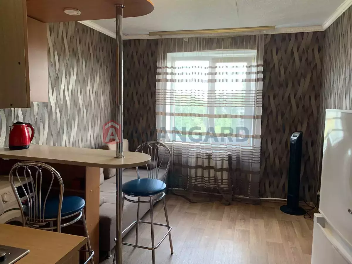 1 ����. ��������, 17/-/- ��. �., 9/9 ���� ���� 9