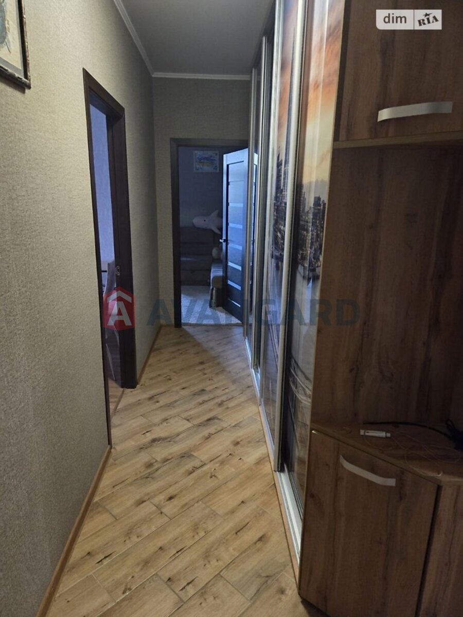 2 ����. ��������, 70/-/- ��. �., 1/6 ���� ���� 8