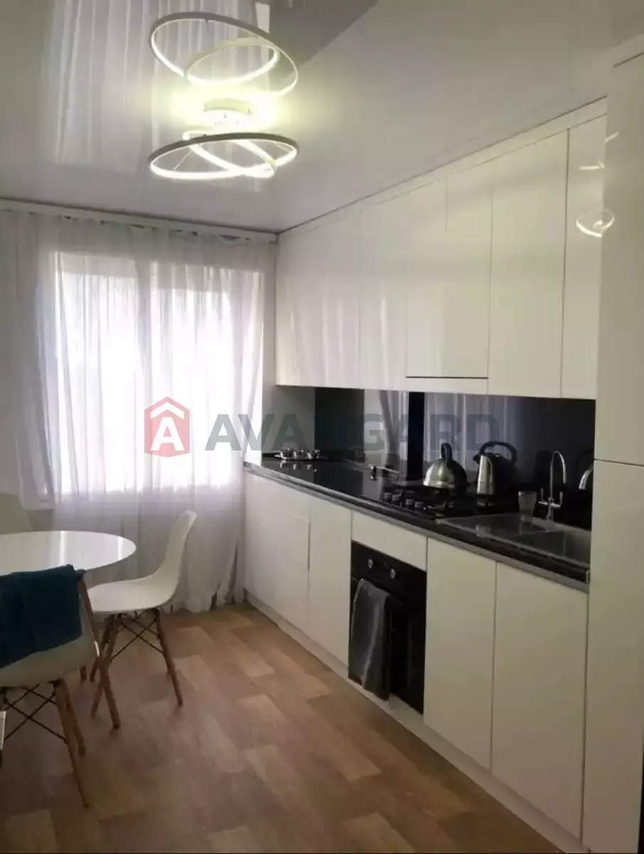 3 . , 68/-/- . ., 8/9   15