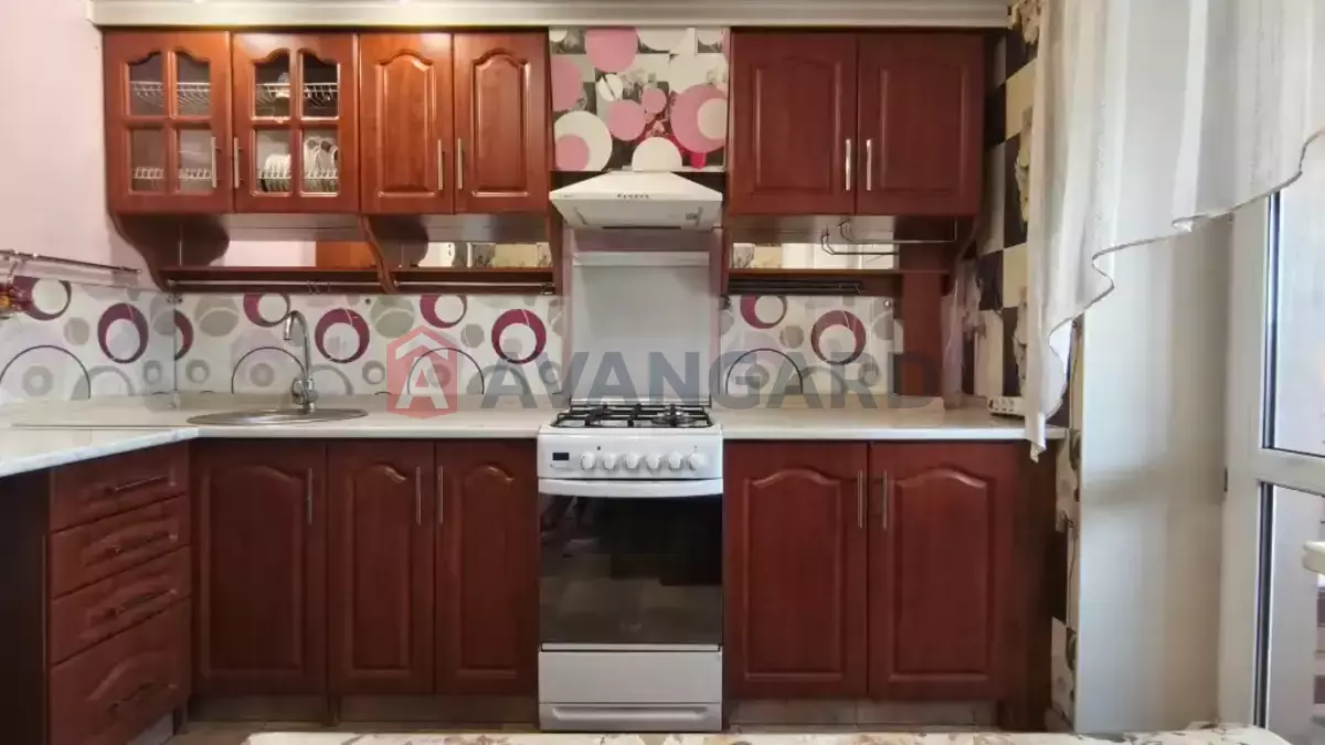 2 ��. ��������, 64/-/10 ��. �., 6/10 ������ ���� 3