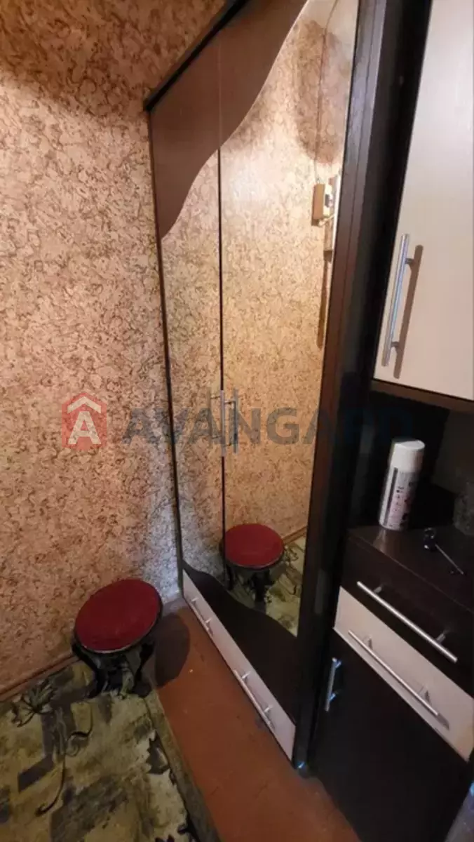 2 ��. ��������, 40/-/6 ��. �., 5/5 ������ ���� 12