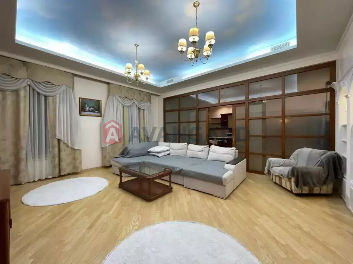 4 ����. ��������, 178/85/32 ��. �., 3/5 ���� ���� 2