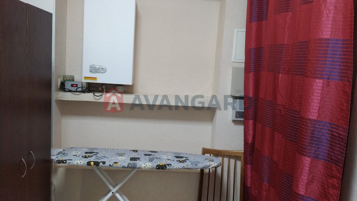 1 ��. ��������, 40/-/10 ��. �., 1/2 ������ ���� 9