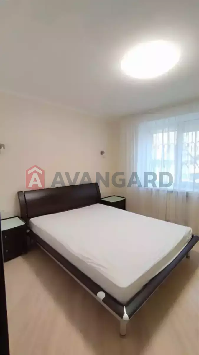 2 ��. ��������, 52/-/- ��. �., 1/14 ������ ���� 7