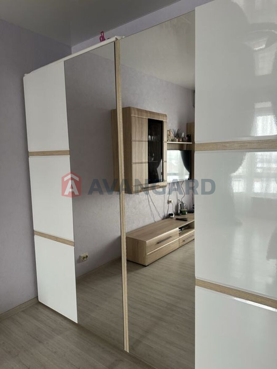 1 ��. ��������, 35/-/13 ��. �., 4/9 ������ ���� 3