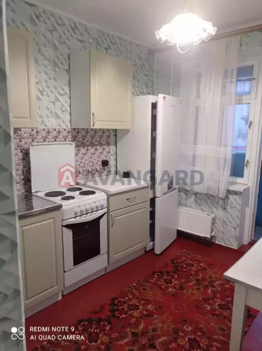 1 ��. ��������, 38/-/8 ��. �., 9/14 ������ ���� 9