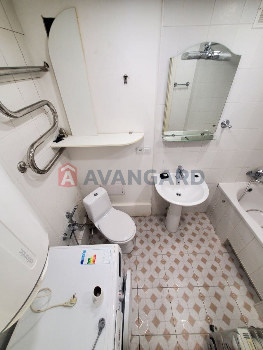 4 ��. ��������, 86/-/20 ��. �., 2/10 ������ ���� 14