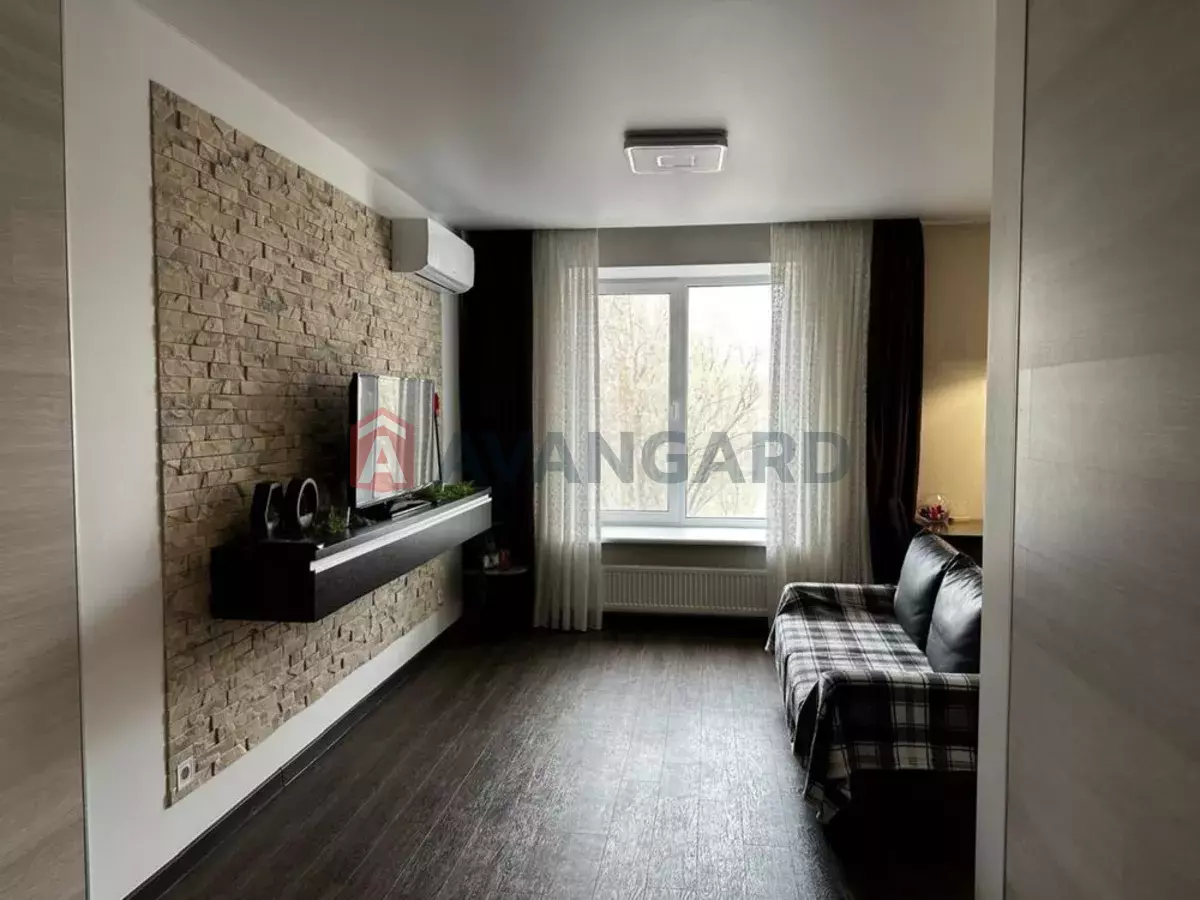 2 ��. ��������, 41/-/20 ��. �., 5/9 ������ ���� 4