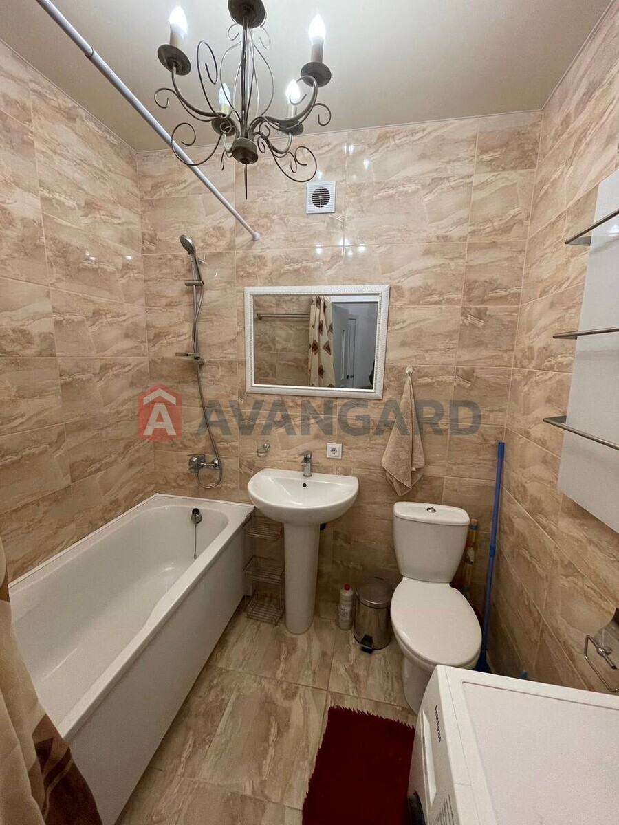 1 ��. ��������, 50/-/11 ��. �., 9/12 ������ ���� 19