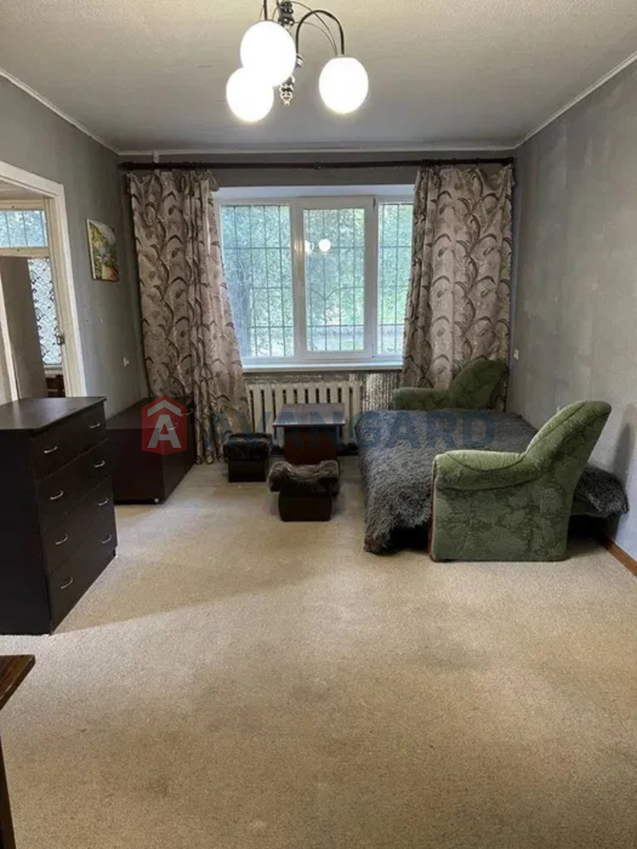 3 ����. ��������, 60/-/7 ��. �., 1/5 ���� ���� 1