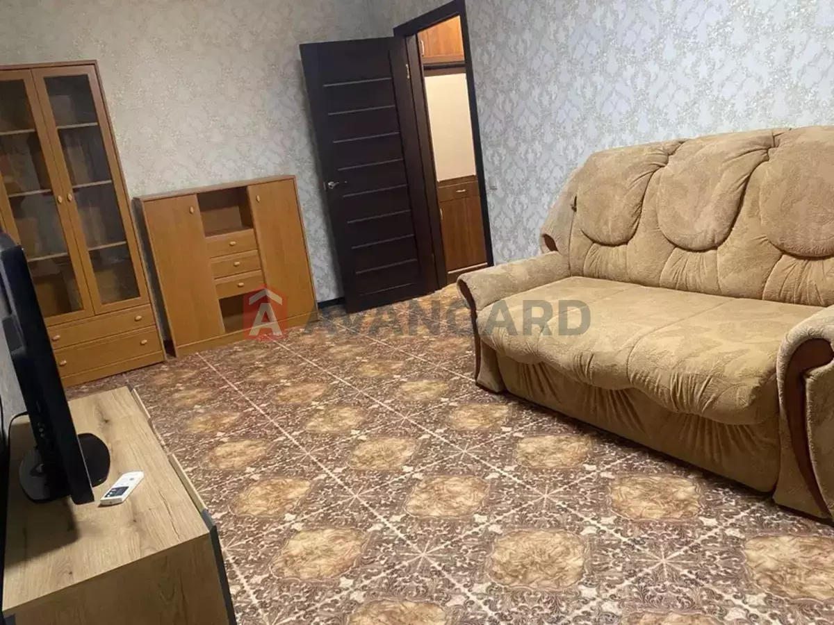 2 ��. ��������, 46/-/7 ��. �., 9/9 ������ ���� 10