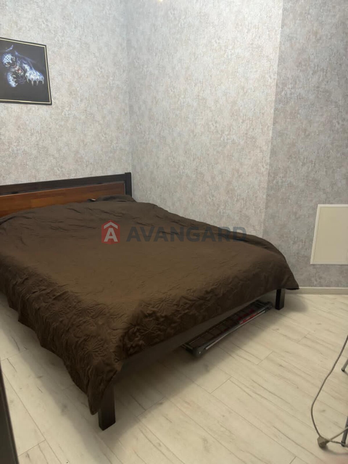 1 ����. ��������, 41.8/8.5/33.3 ��. �., 3/14 ���� ���� 3