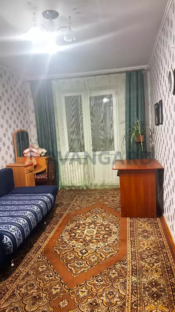 1 ����. ��������, 67/13/10 ��. �., 9/9 ���� ���� 2