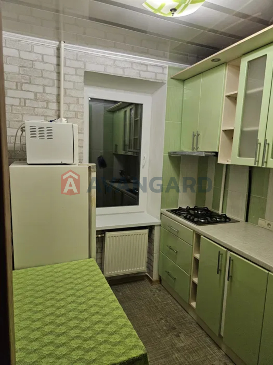 1 ��. ��������, 22/-/6 ��. �., 8/9 ������ ���� 4