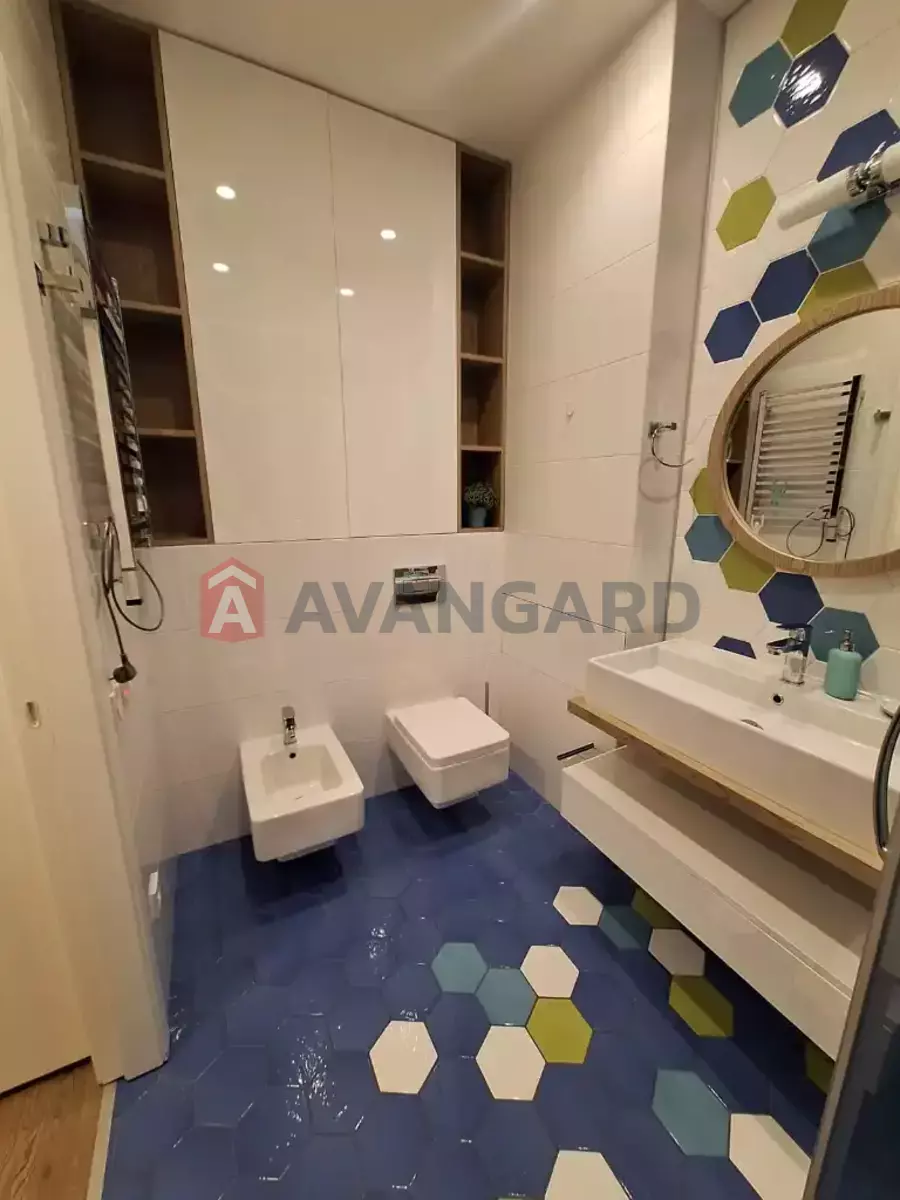 1 ��. ��������, 35/-/- ��. �., 3/5 ������ ���� 12