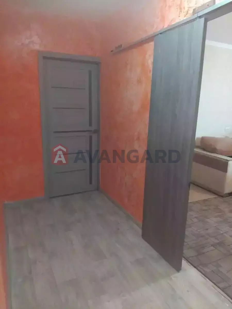 2 ��. ��������, 56/-/9 ��. �., 3/9 ������ ���� 8