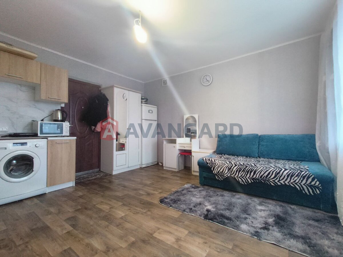 2 ����. ��������, 30/-/- ��. �., 2/5 ���� ���� 9