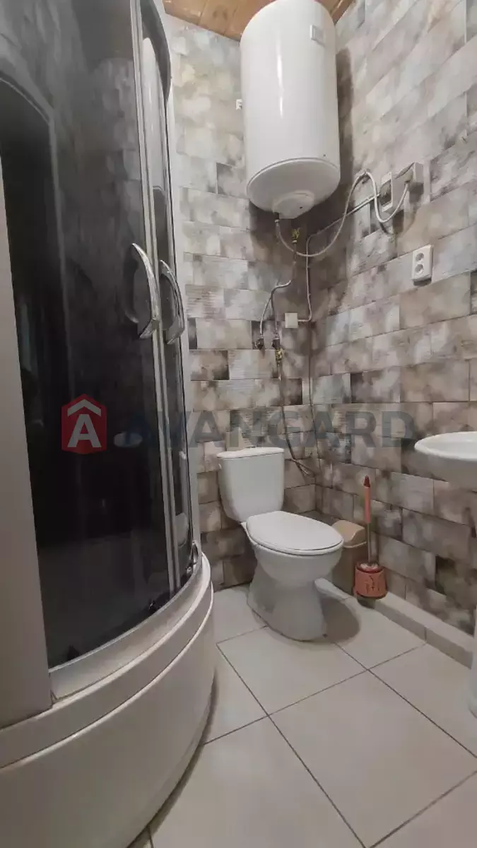 2 ����. ��������, 56/-/8 ��. �., 1/1 ���� ���� 21