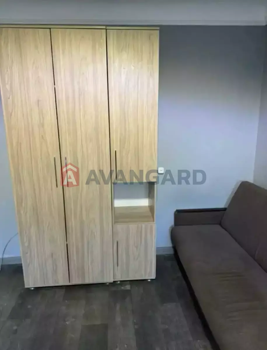 1 ��. ��������, 36/-/- ��. �., 3/5 ������ ���� 5