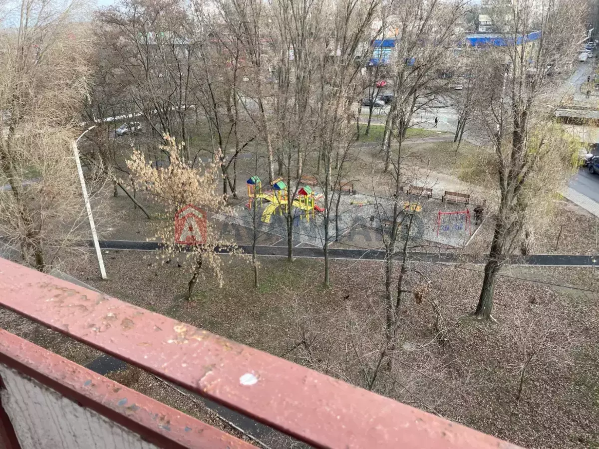 1 ��. ��������, 38/19/9 ��. �., 5/9 ������ ���� 3