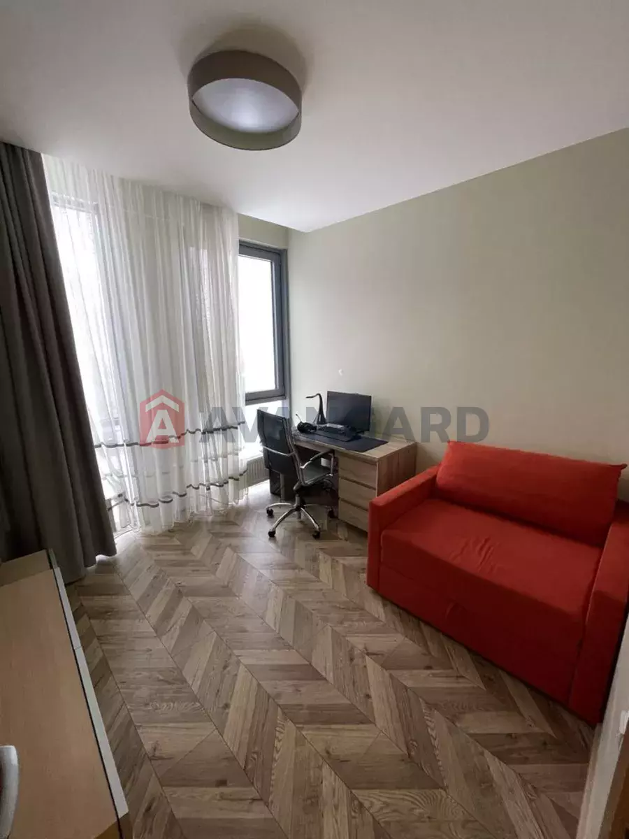 4 ��. ��������, 145/-/50 ��. �., 5/7 ������ ���� 6