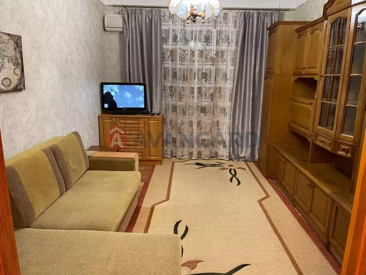 2 ��. ��������, 50/-/10 ��. �., 5/5 ������ ���� 7