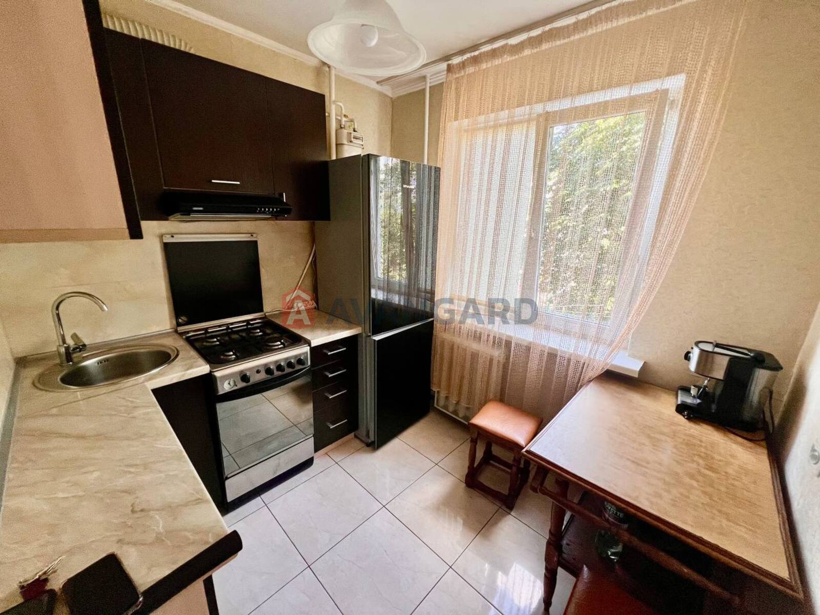 1 ����. ��������, 30/18/7 ��. �., 3/5 ���� ���� 5