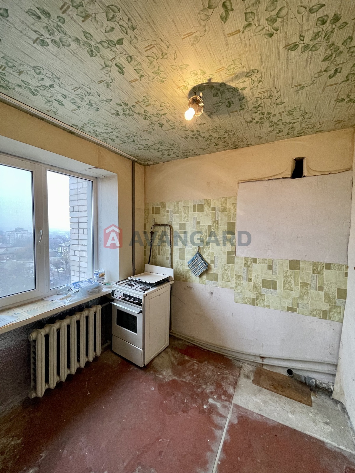 1 ��. ��������, 33/12/6 ��. �., 9/9 ������ ���� 2