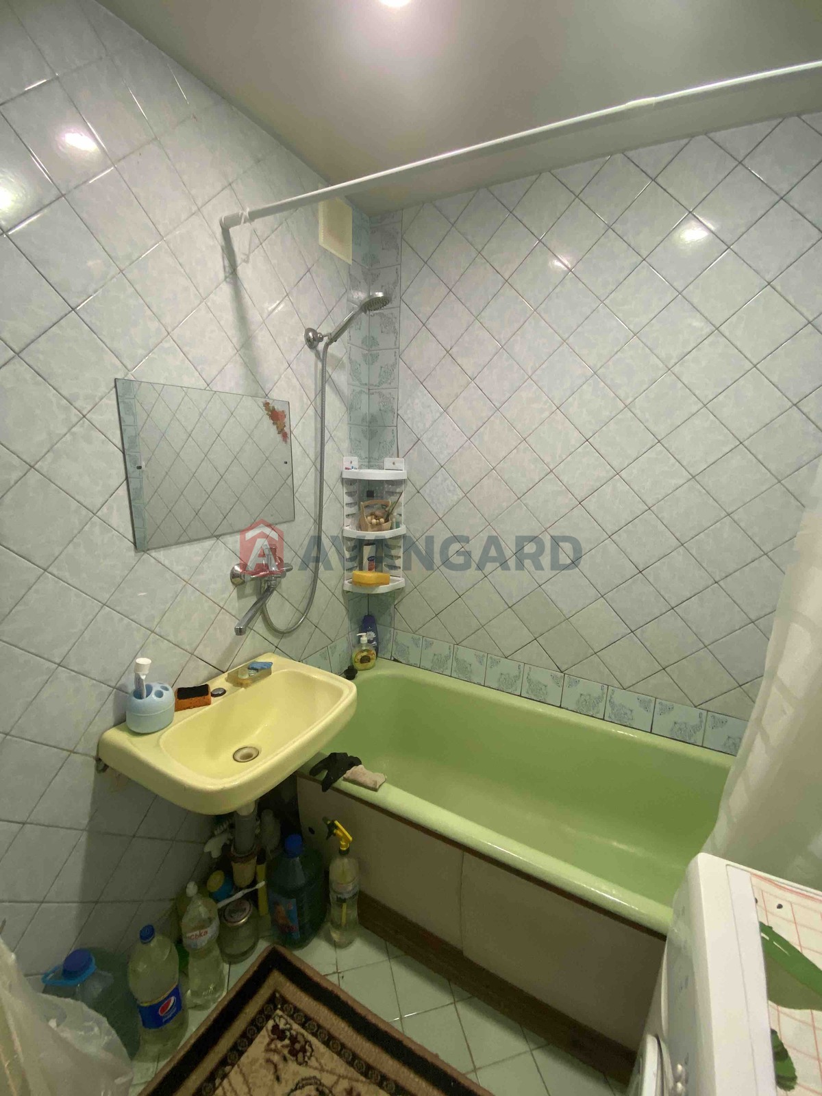 2 ����. ��������, 46/28/7 ��. �., 6/9 ���� ���� 8