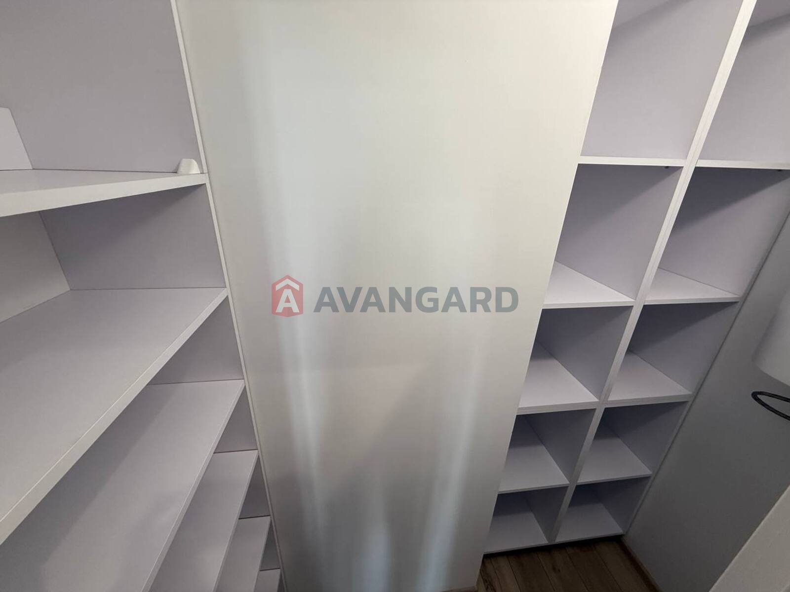 1 ��. ��������, 43/16/14 ��. �., 4/5 ������ ���� 11