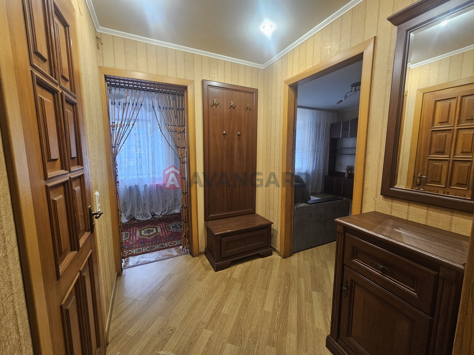 1 ��. ��������, 30/15/7 ��. �., 3/9 ������ ���� 10