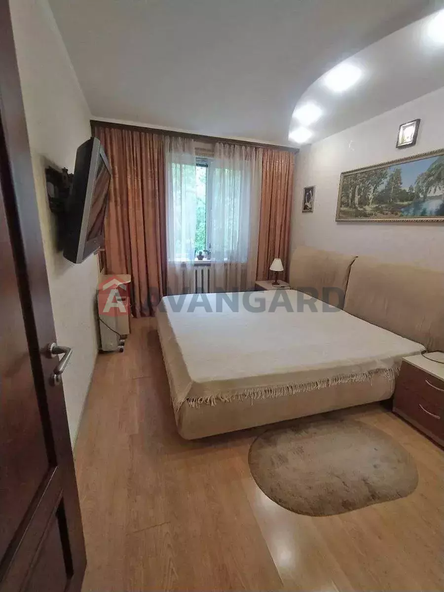 2 . , 47/-/7 . ., 3/9   1