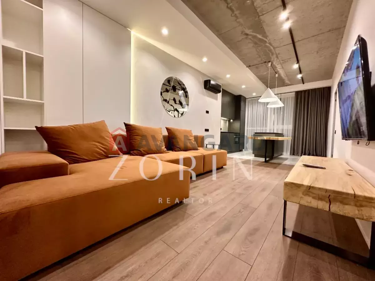 3 ����. ��������, 67/-/19 ��. �., 18/26 ���� ���� 2