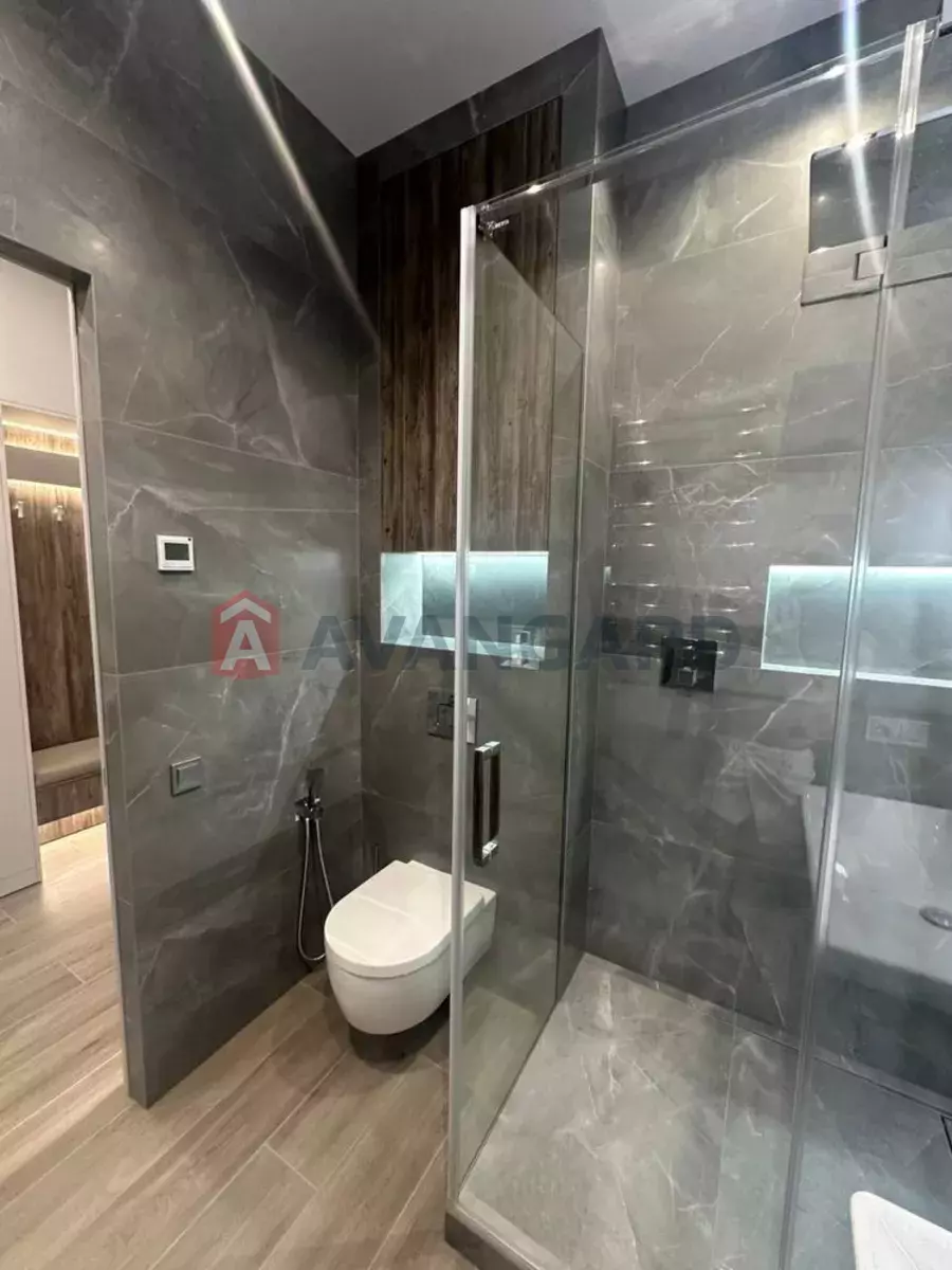 2 ��. ��������, 50/-/15 ��. �., 4/12 ������ ���� 3