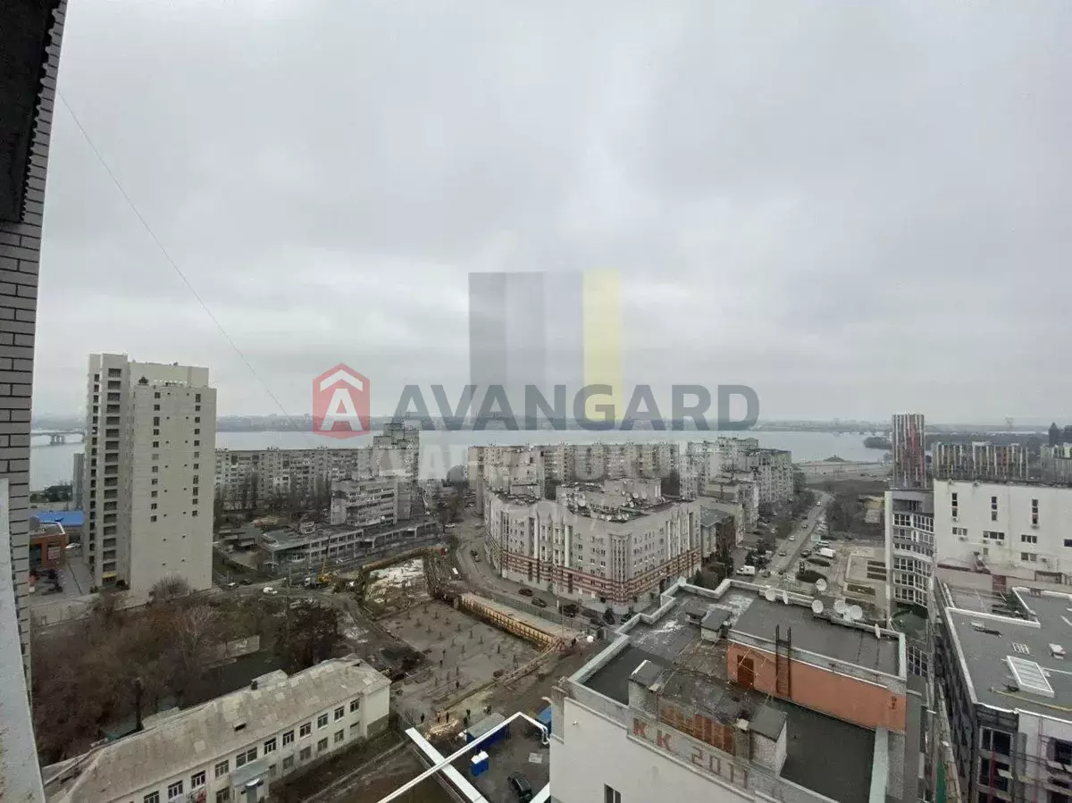 2 ��. ��������, 70/-/- ��. �., 16/17 ������ ���� 9