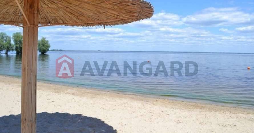 1 ��. ��������, 68/38/9 ��. �., 7/9 ������ ���� 4