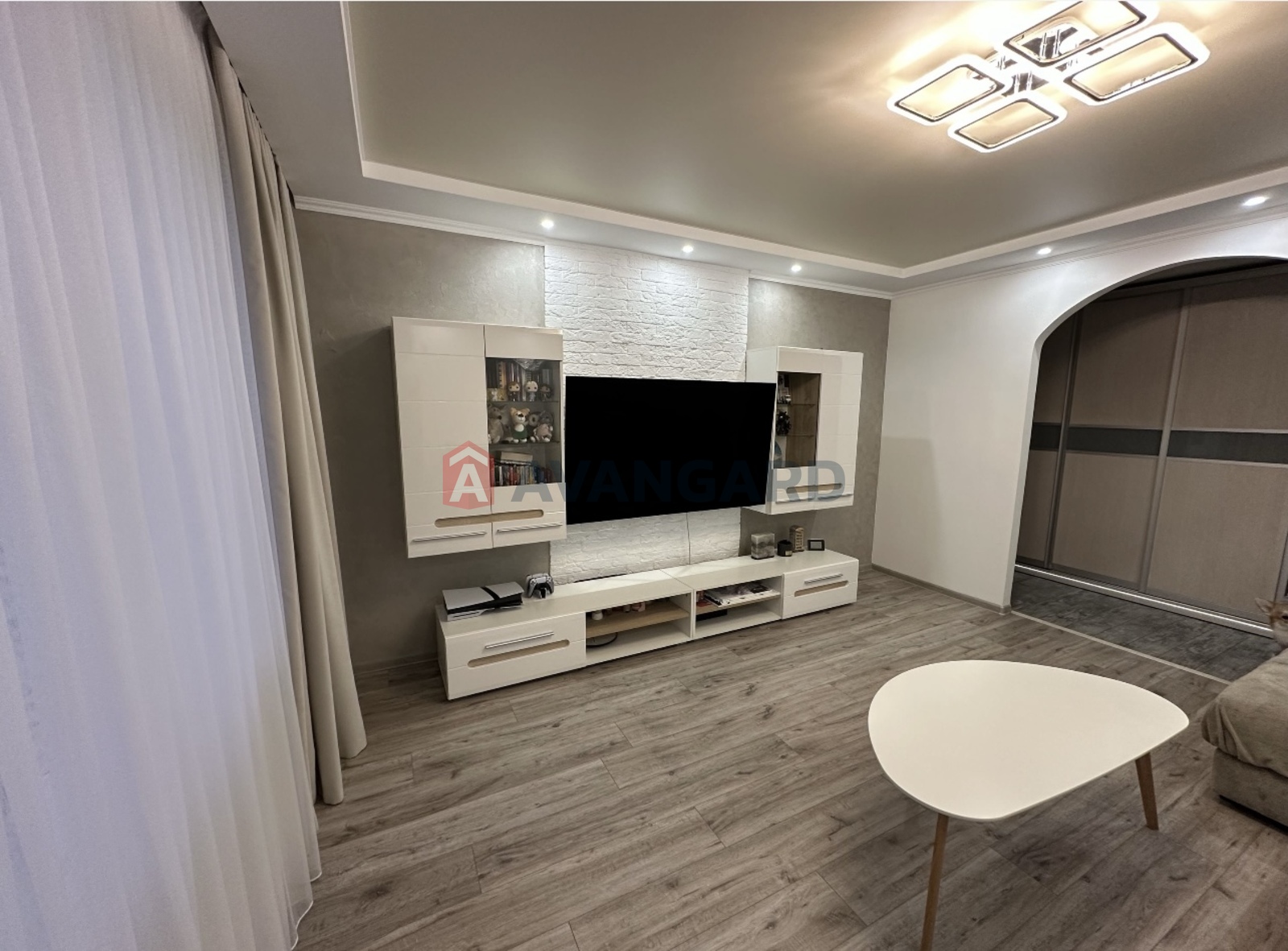 3 . , 67/-/10 . ., 9/10   2