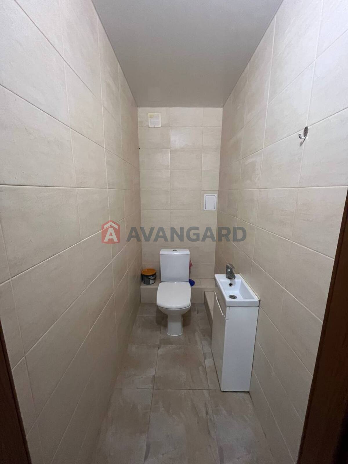 2 ��. ��������, 64/-/- ��. �., 1/6 ������ ���� 28