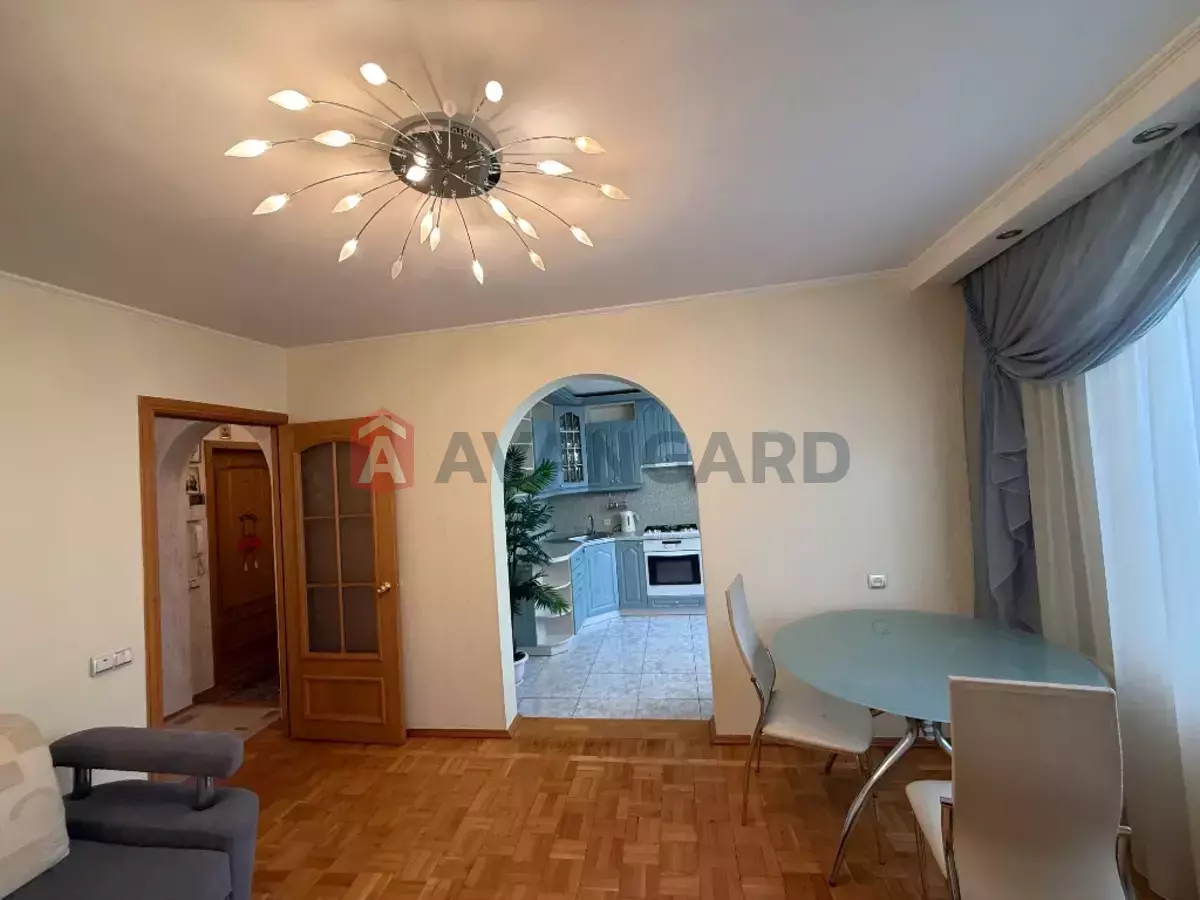 3 ��. ��������, 72/40/9 ��. �., 3/9 ������ ���� 22