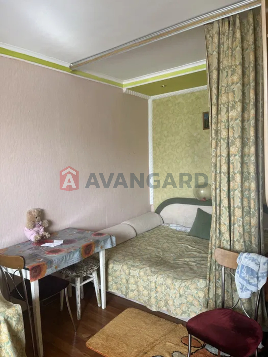 1 ����. ��������, 24/-/4 ��. �., 4/9 ���� ���� 6