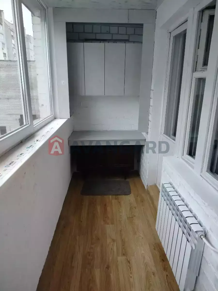 1 ��. ��������, 39/-/- ��. �., 6/15 ������ ���� 8