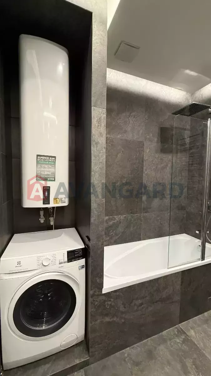 1 ����. ��������, 44/-/- ��. �., 9/14 ���� ���� 17