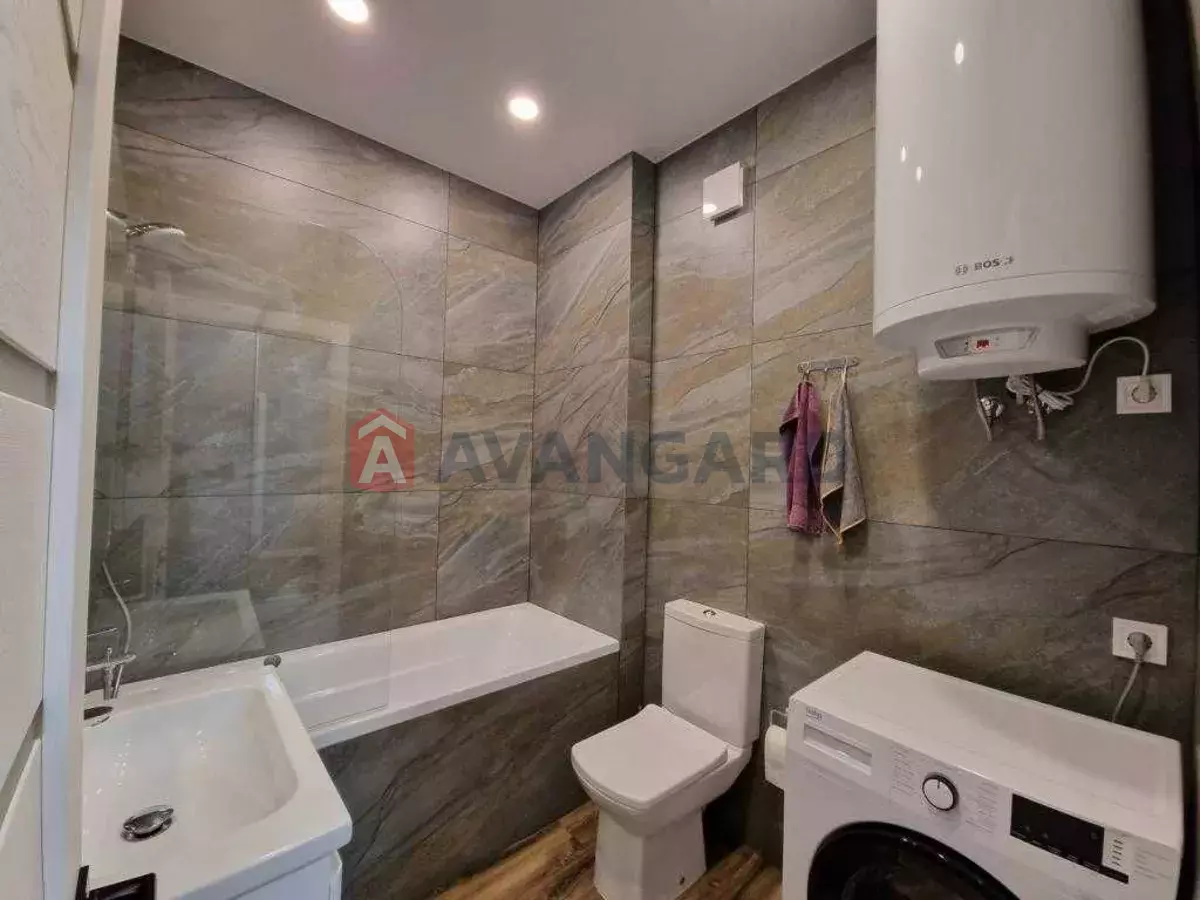 1 ����. ��������, 40/-/20 ��. �., 18/23 ���� ���� 9