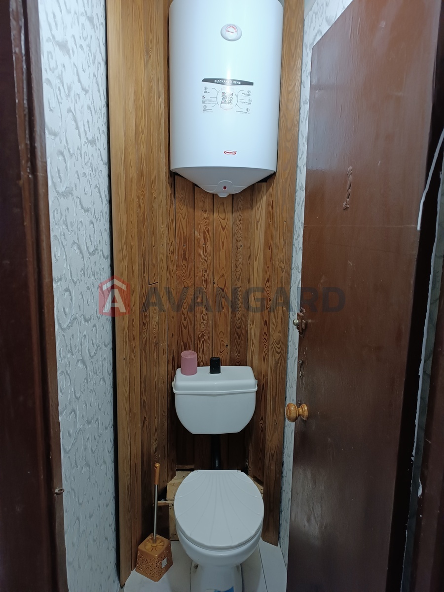 1 ����. ��������, 37/18/9 ��. �., 13/16 ���� ���� 4