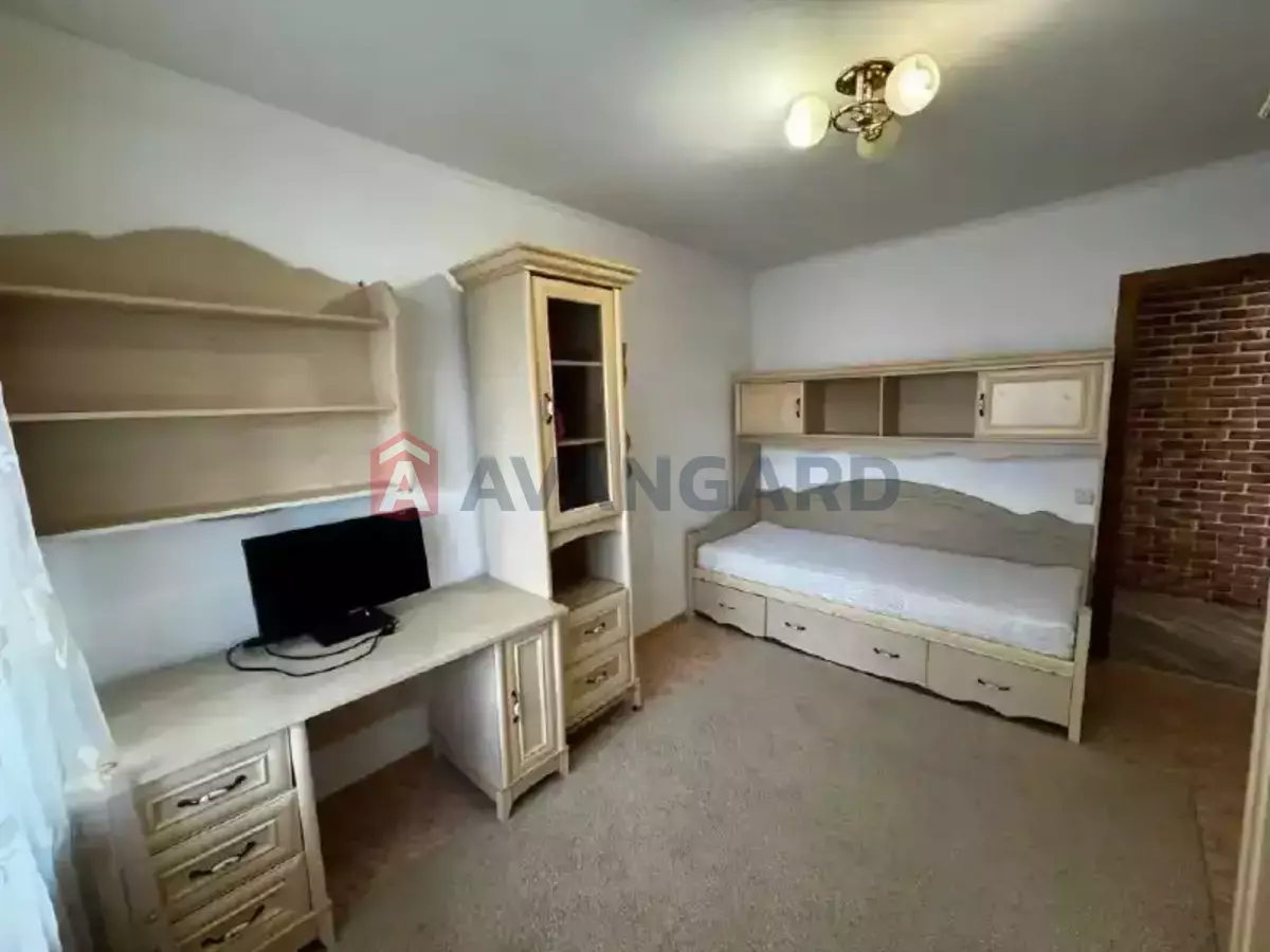 2 ����. ��������, 60/-/- ��. �., 7/9 ���� ���� 3