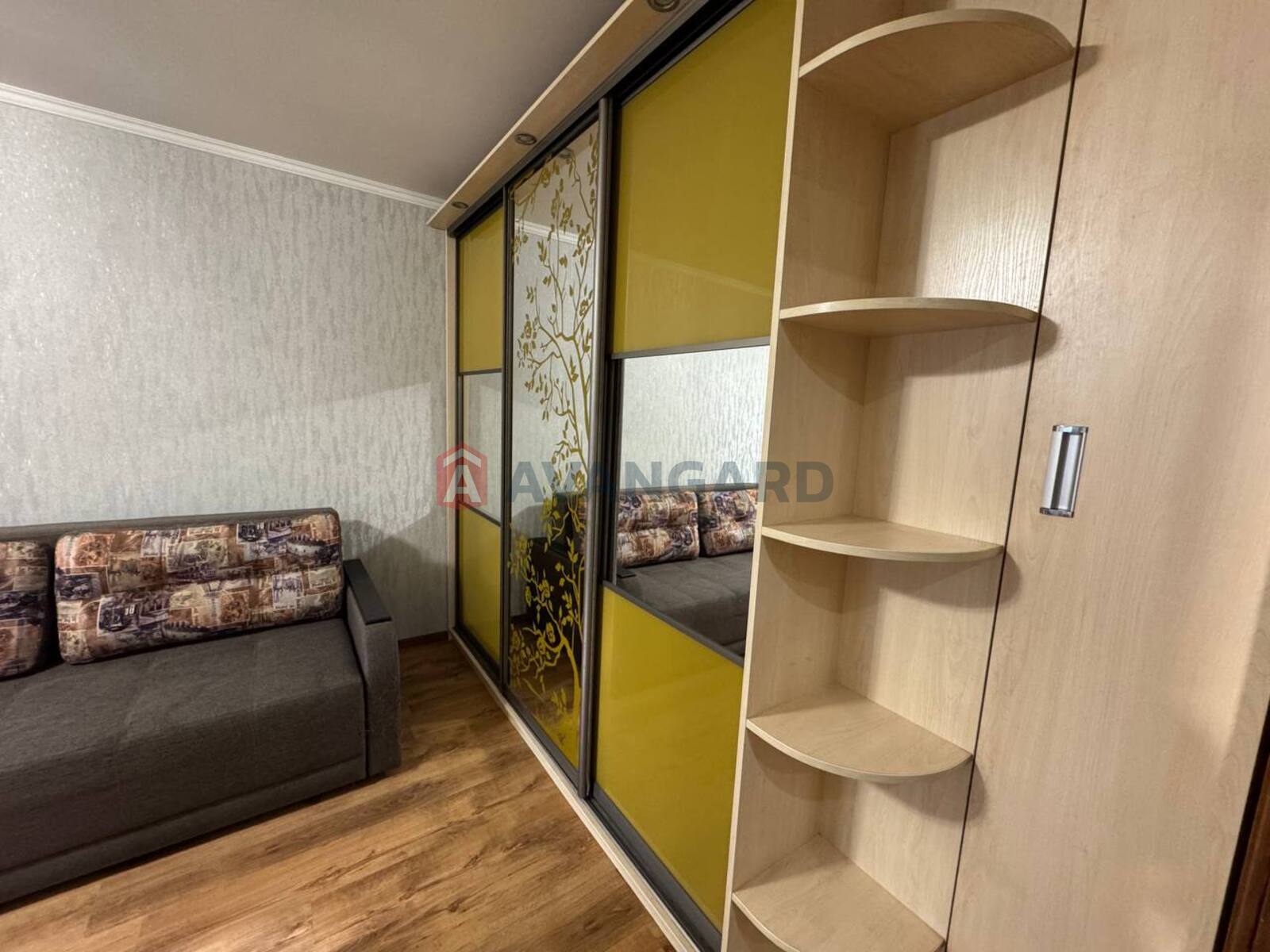 1 ����. ��������, 35/17/7 ��. �., 1/9 ���� ���� 3