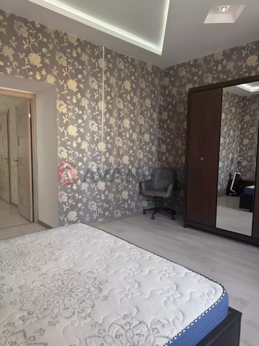 2 ��. ��������, 67/40/15 ��. �., 9/17 ������ ���� 11