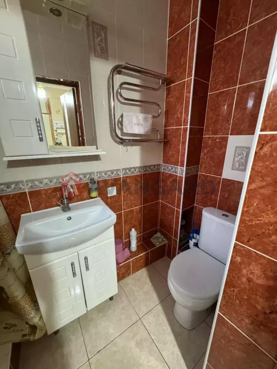 3 . , 48/-/8 . ., 2/2   11