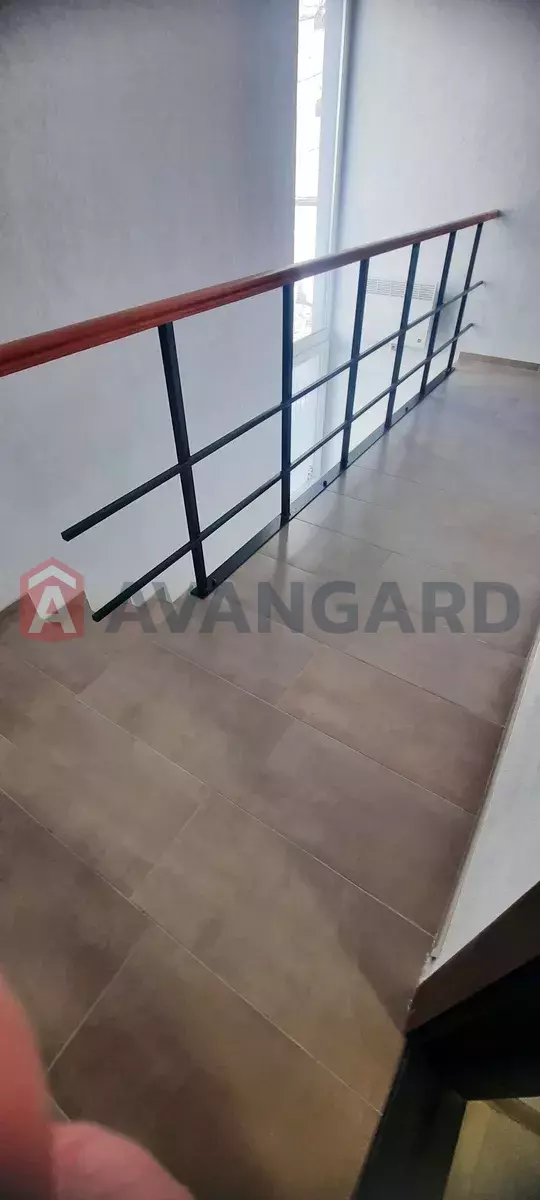 2 ��. ��������, 45/-/18 ��. �., 2/2 ������ ���� 23