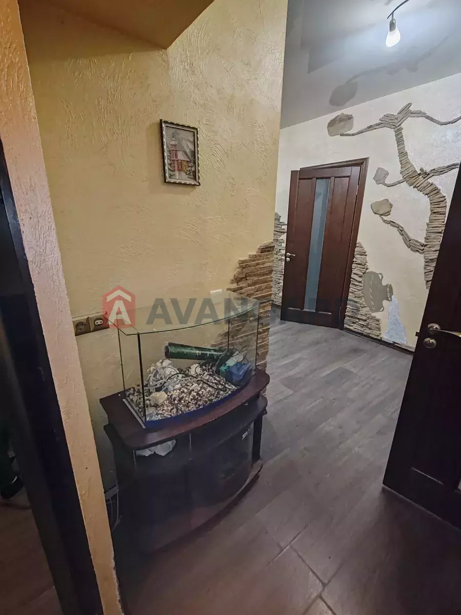 4 ����. ��������, 101/-/9 ��. �., 6/17 ���� ���� 23